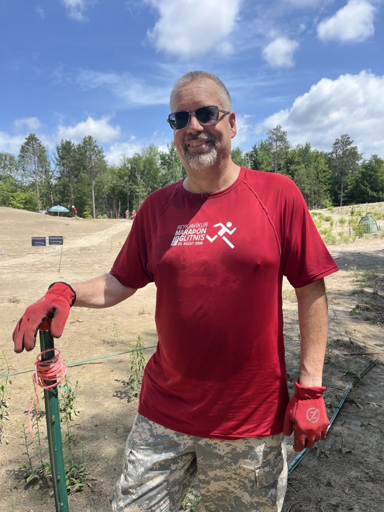 Steve-Volunteer